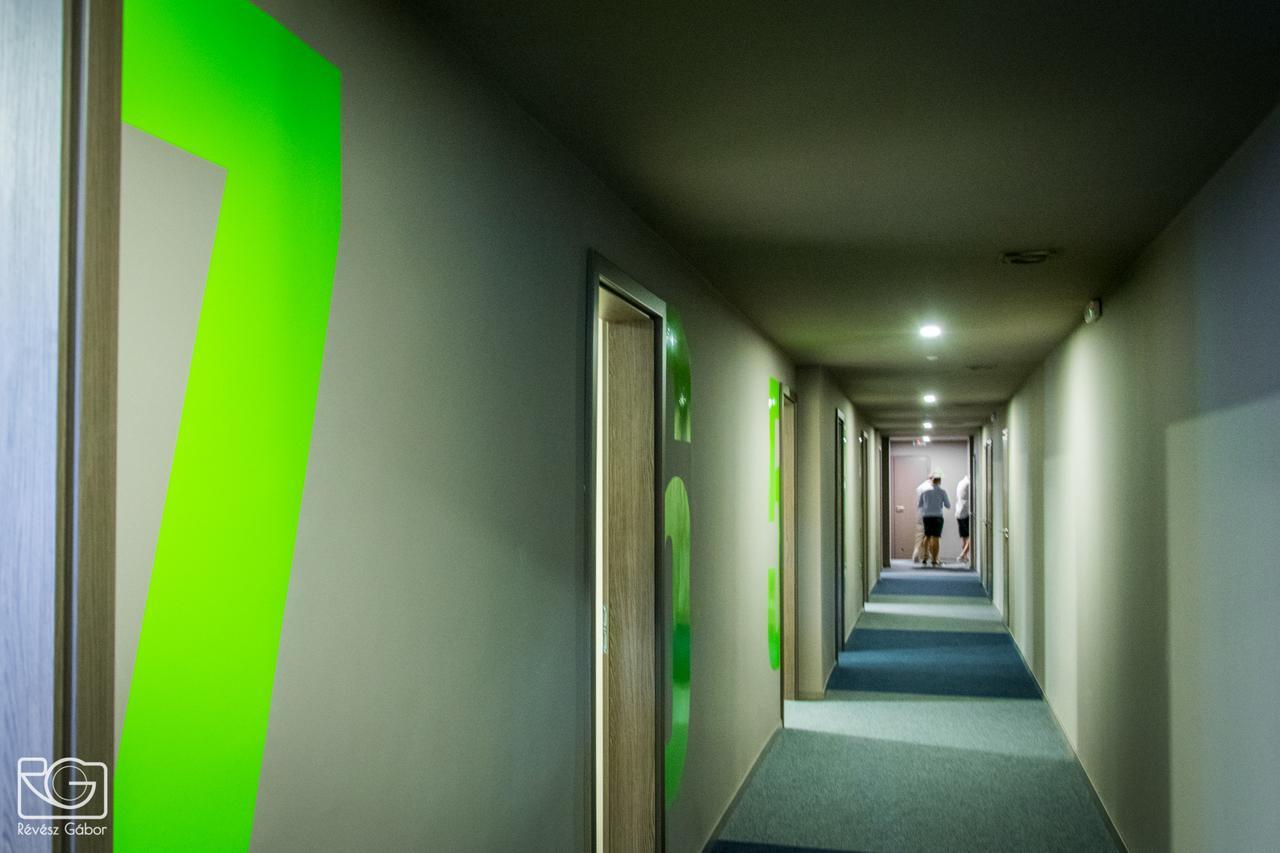 Erzsébet Szálló Csongrád Exterior foto